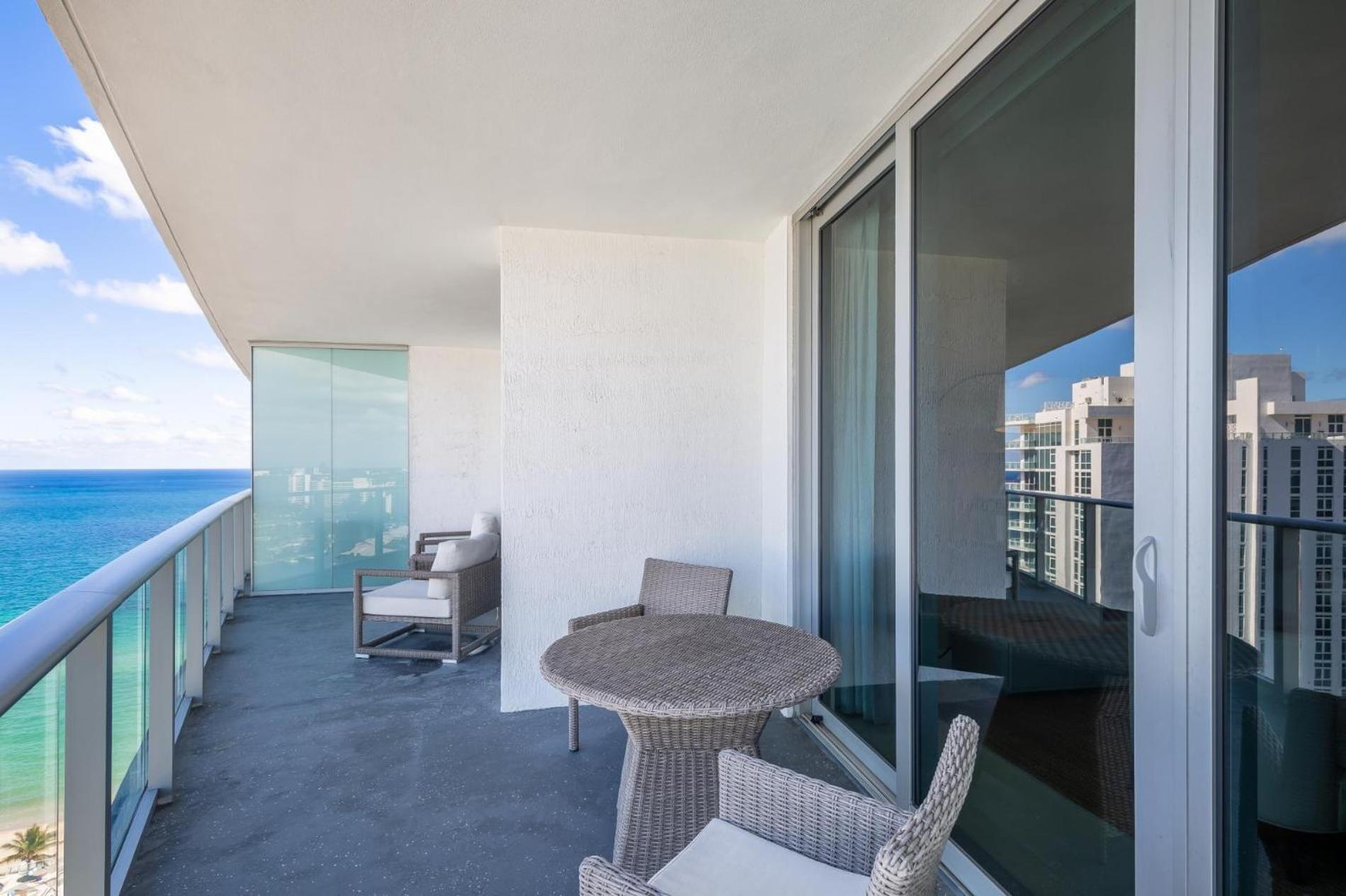 Ocean View 1 Bed On The 19th Floor Hollywood Appartement *